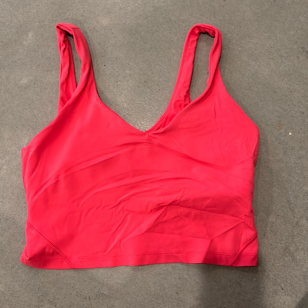 Lululemon crop top